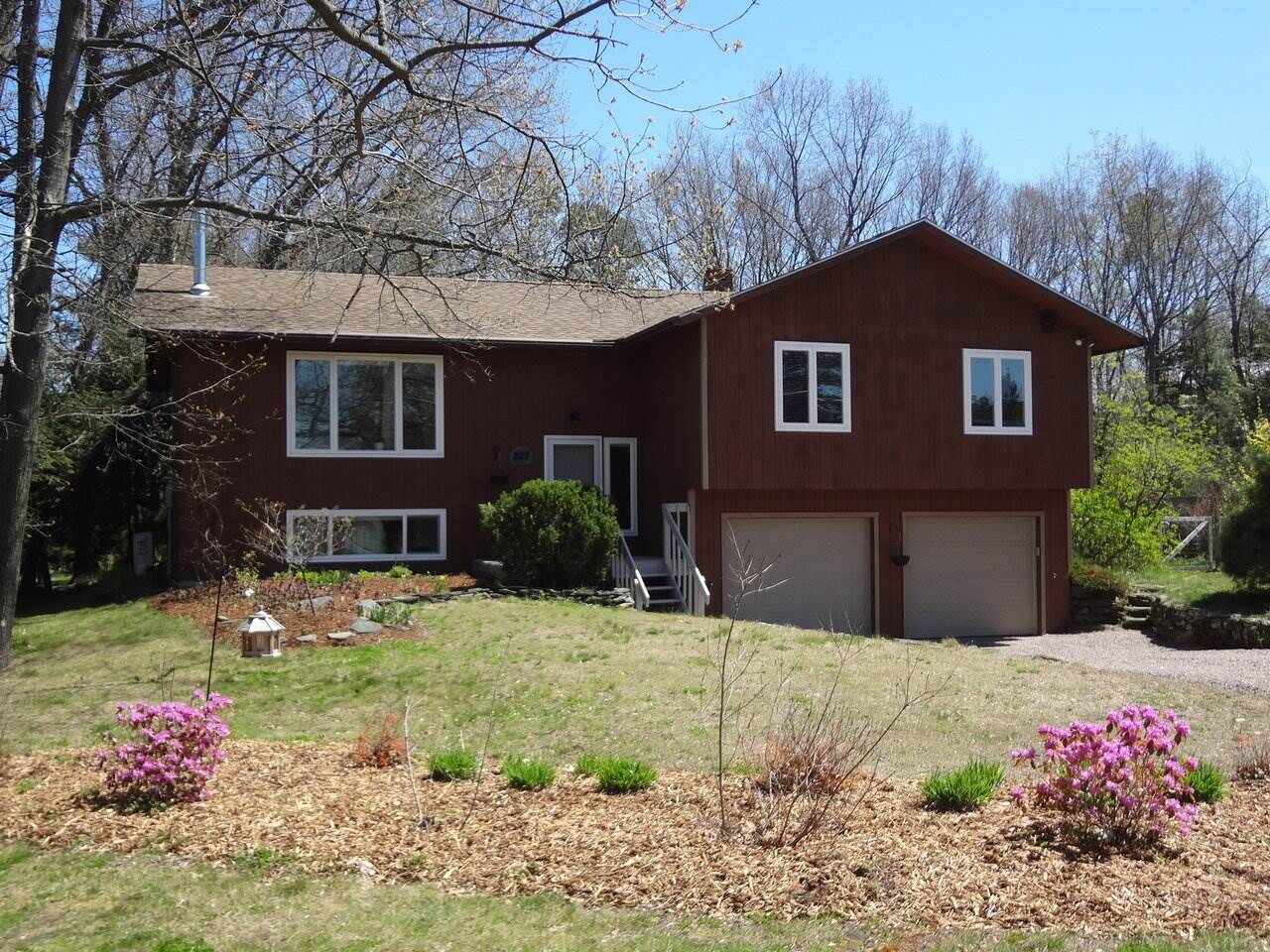 Property Photo:  227 River Road  VT 05446 