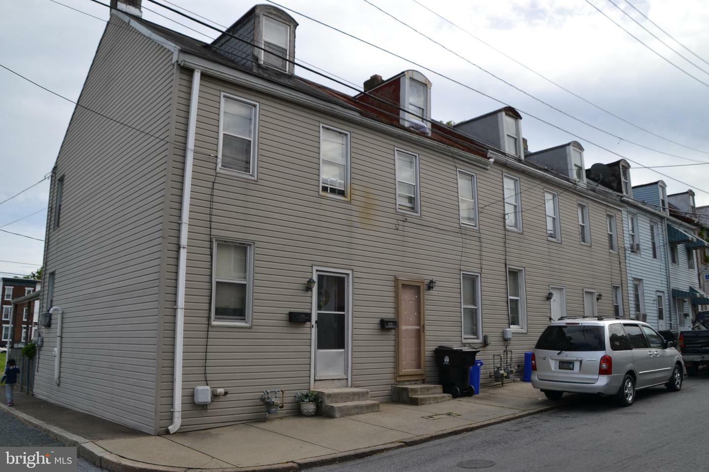 Property Photo: 625 Dauphin Street PA 17103
