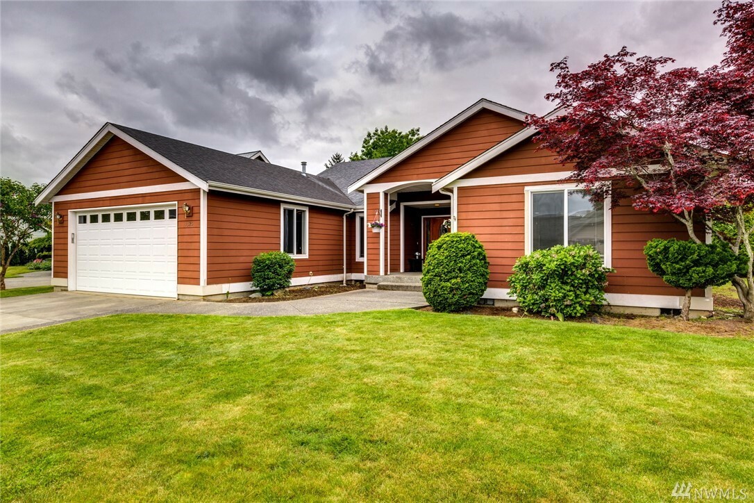 1525 Azalea Ct  Lynden WA 98264 photo