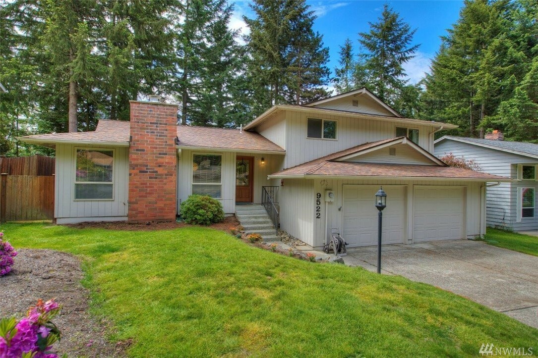 Property Photo: 9522 51st St W WA 98467