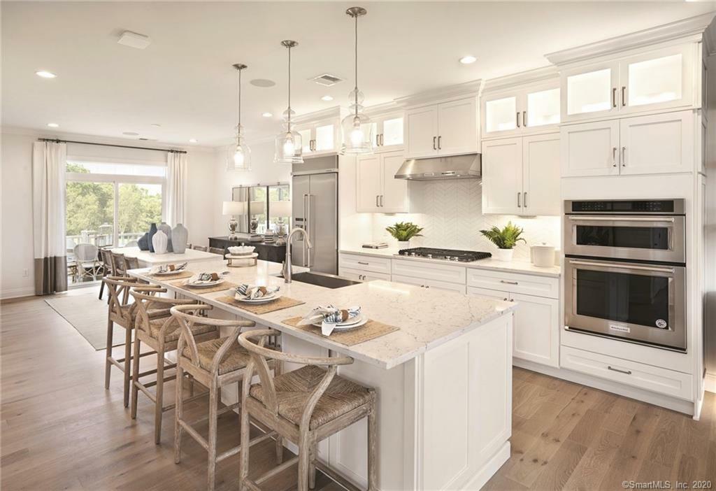 Property Photo: 61 Brentwood Circle 66 CT 06810