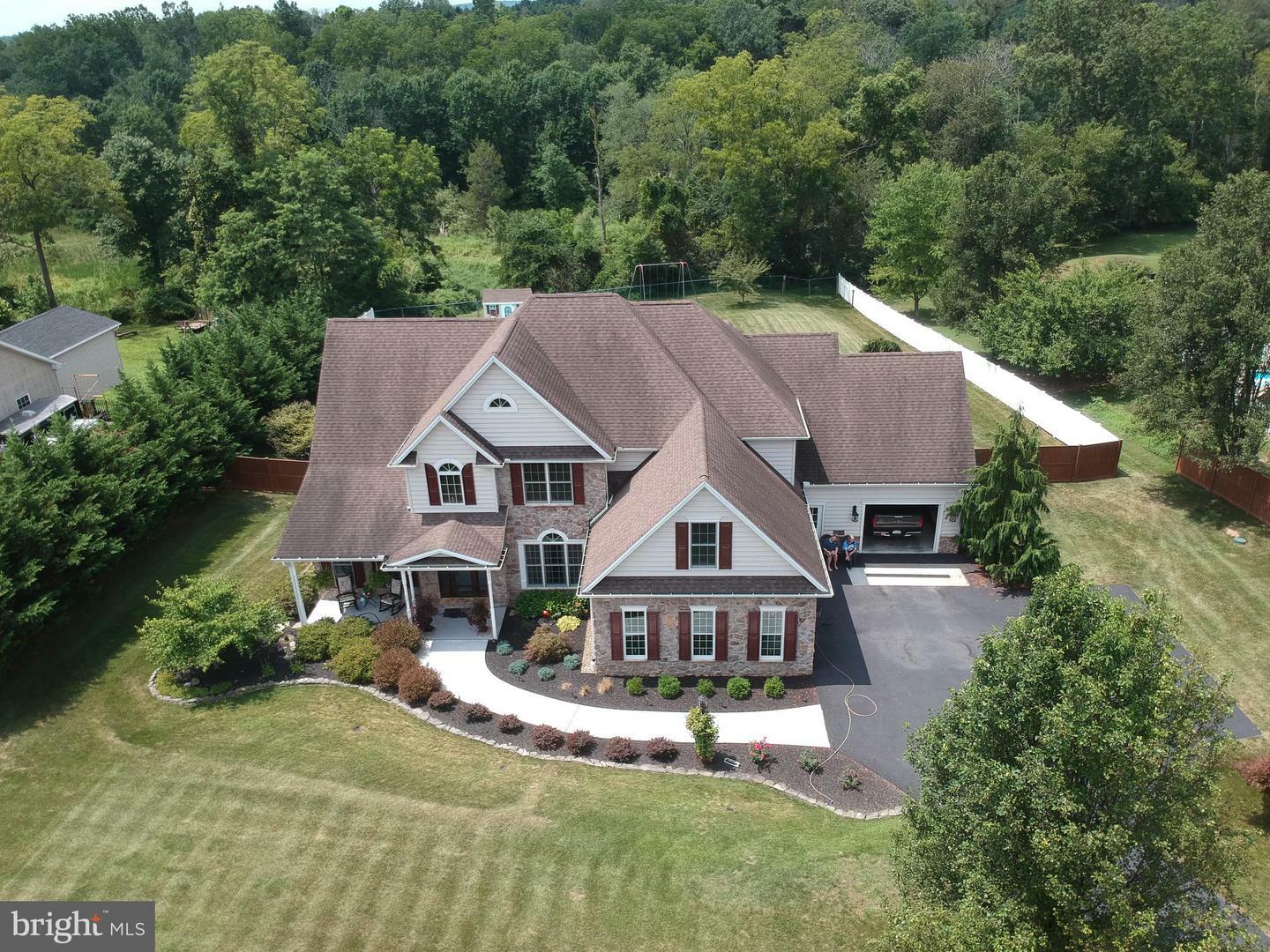 Property Photo:  420 Franklin Church Road  PA 17019 