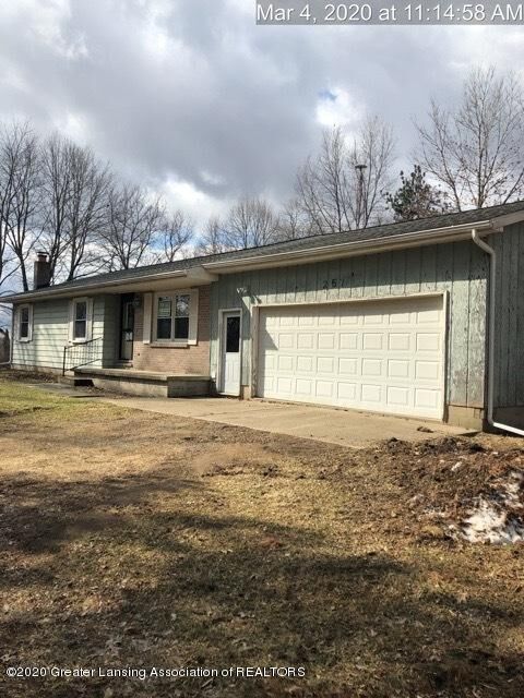 Property Photo:  251 N Meech Road  MI 48819 