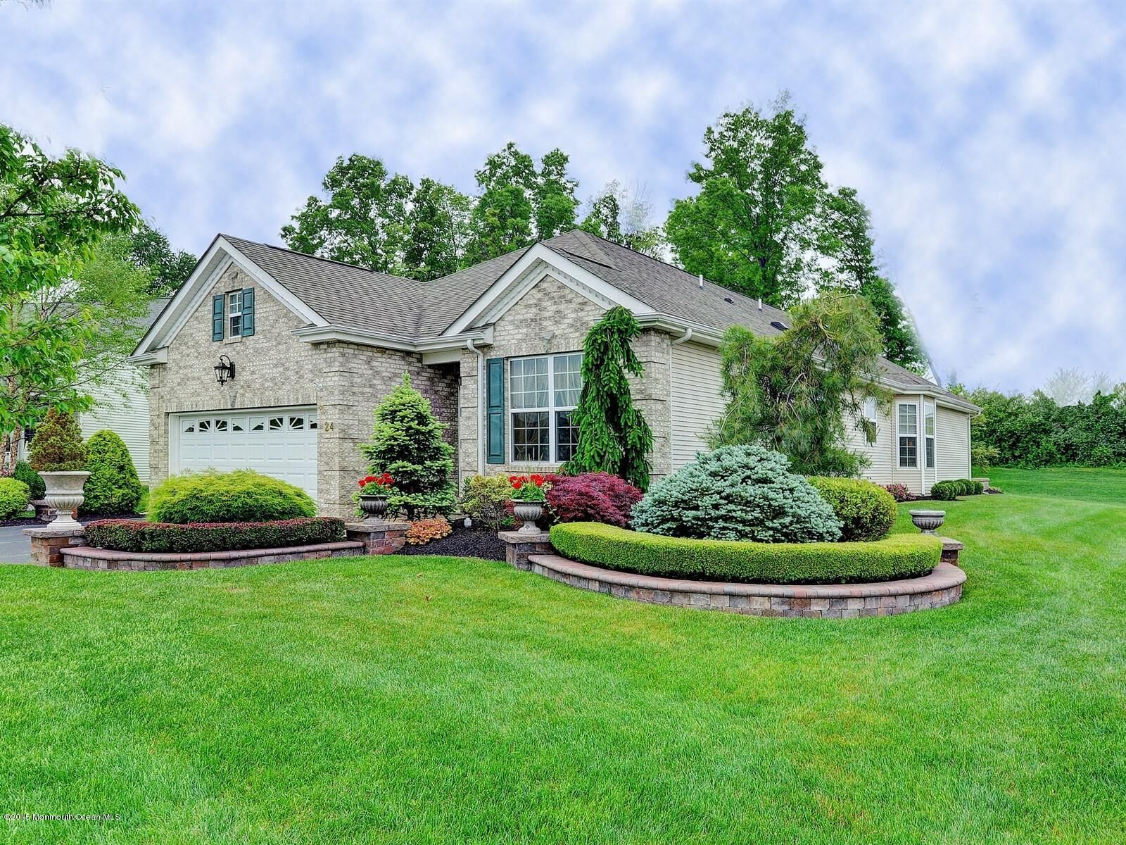 Property Photo:  24 Friesan Court  NJ 07726 