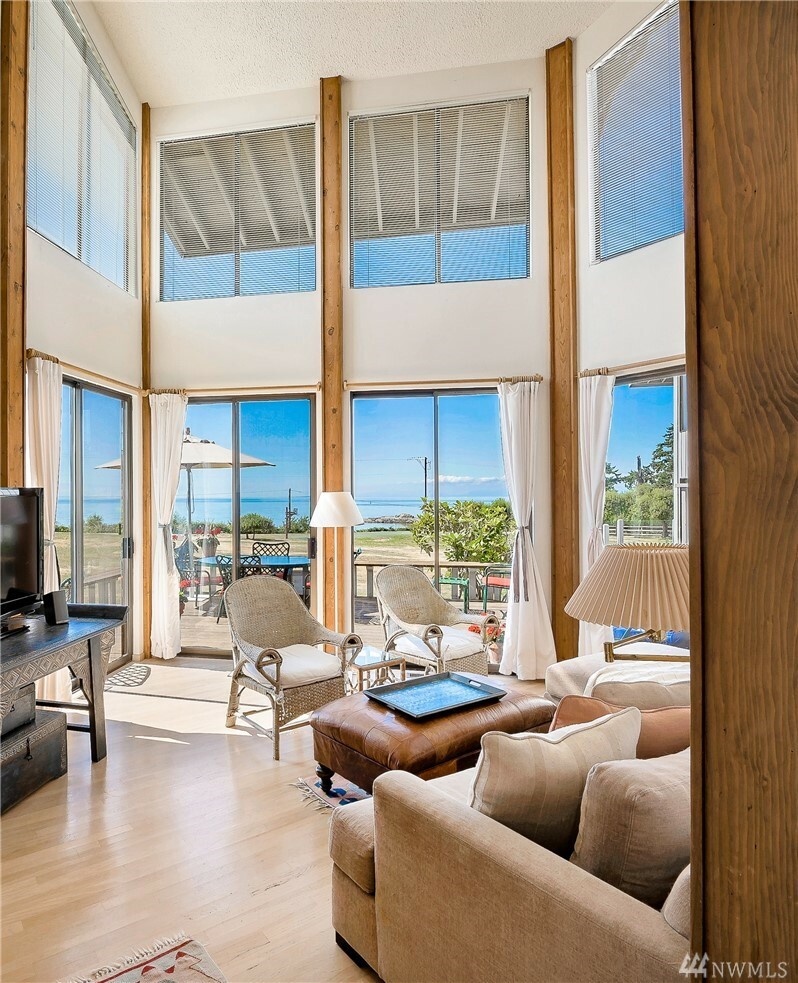 Property Photo: 2866 West Shore Dr B3 WA 98262