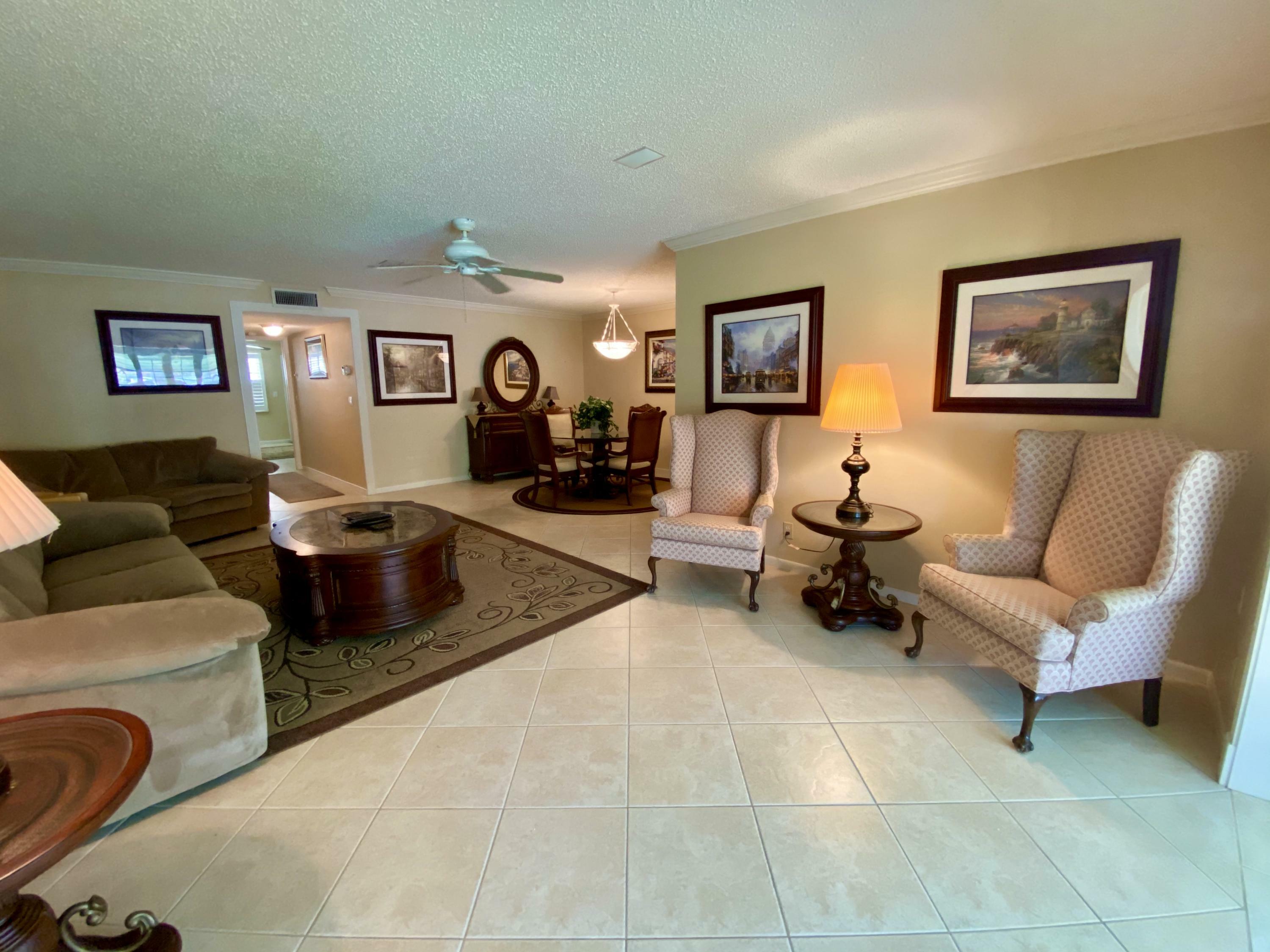 Property Photo:  1082 North Drive B  FL 33445 