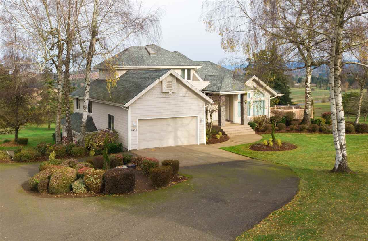 Property Photo: 8325 Redwood Dr SE OR 97325