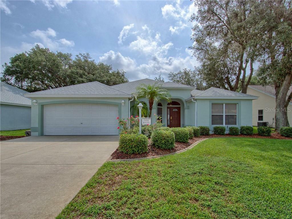 Property Photo:  508 Loma Paseo Drive  FL 32159 