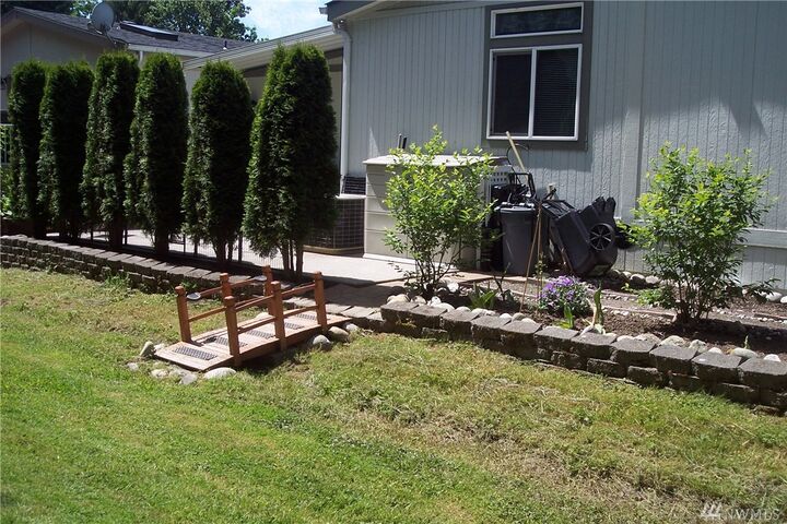 Property Photo: 14727 43rd Ave NE 32 WA 98271