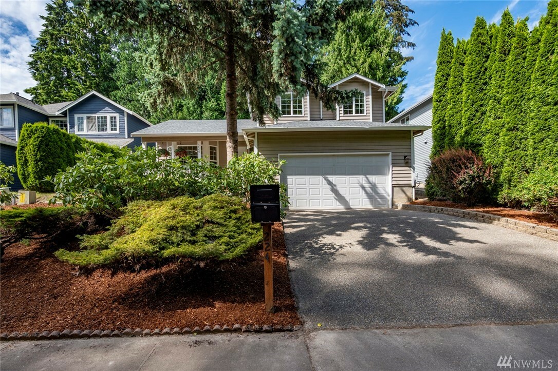 Property Photo:  224 S 163rd Place  WA 98148 