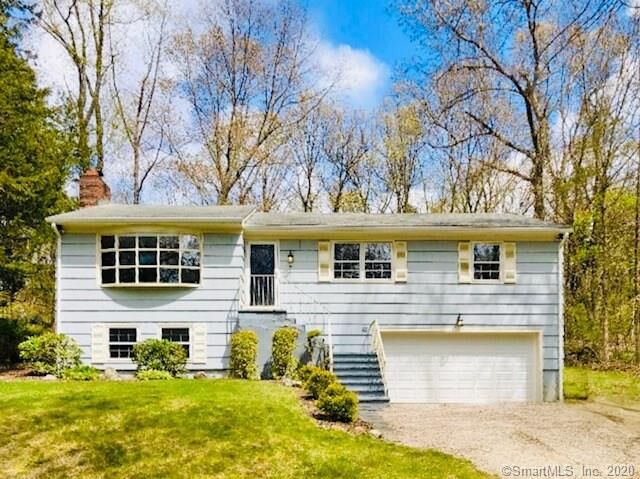 Property Photo: 5 Tanglewood Lane CT 06482