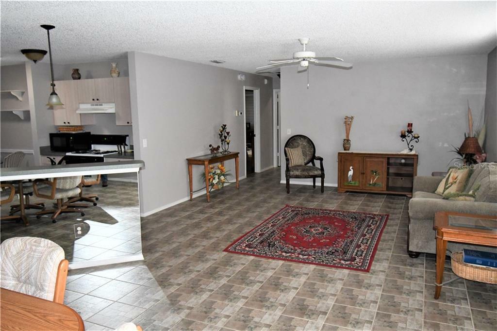 Property Photo: 17410 SE 93rd Vine Avenue FL 32162
