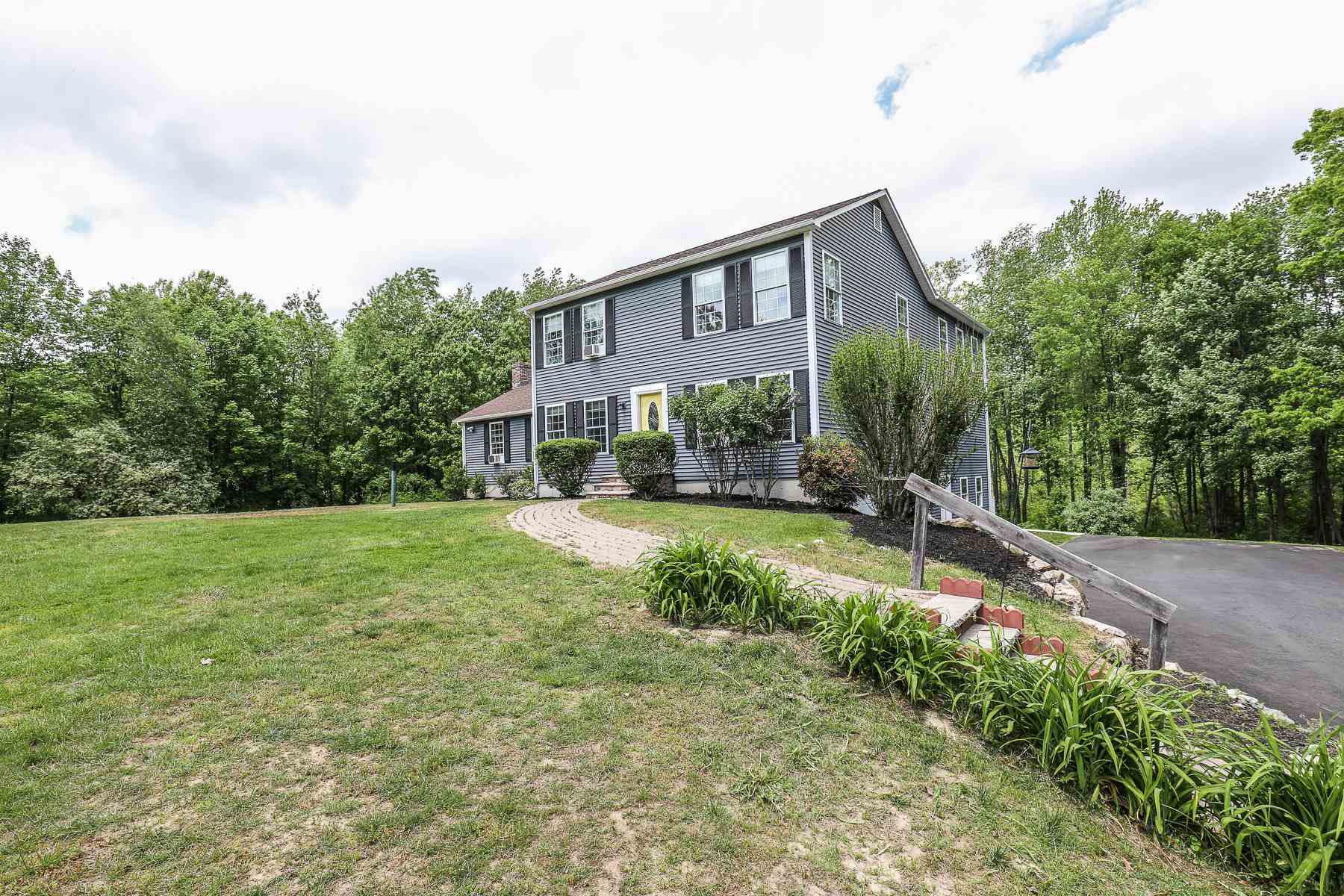 Property Photo:  21 Country View Drive  NH 03077 