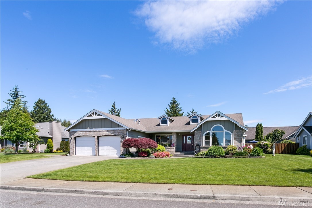 Property Photo:  1672 Eastwood Wy  WA 98264 