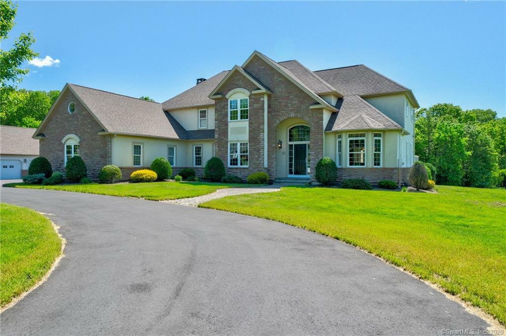 Property Photo: 20 Bluefield Court CT 06410