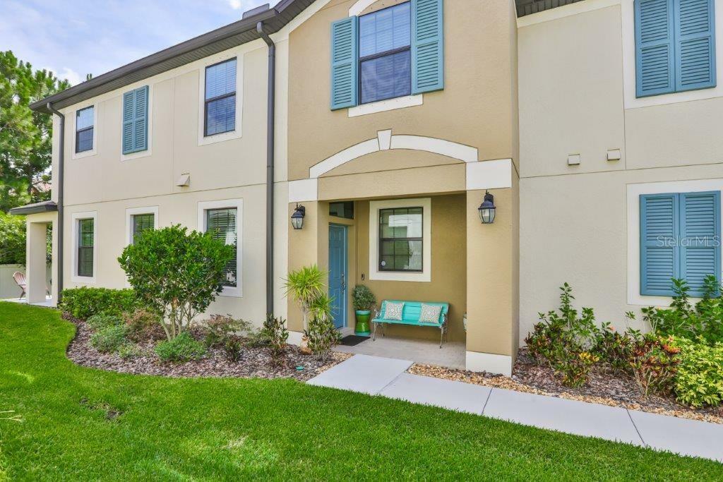 Property Photo:  11718 Crowned Sparrow Lane  FL 33626 