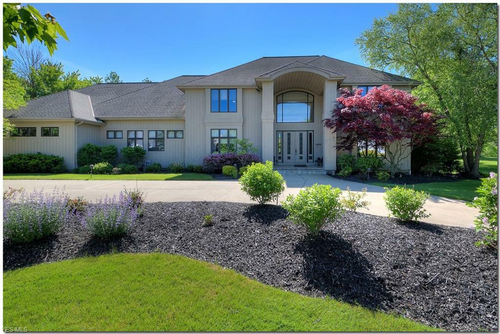 Property Photo: 2569 Ginger Wren Road OH 44124
