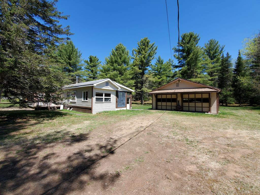 Property Photo:  289 River Road  NY 12913 