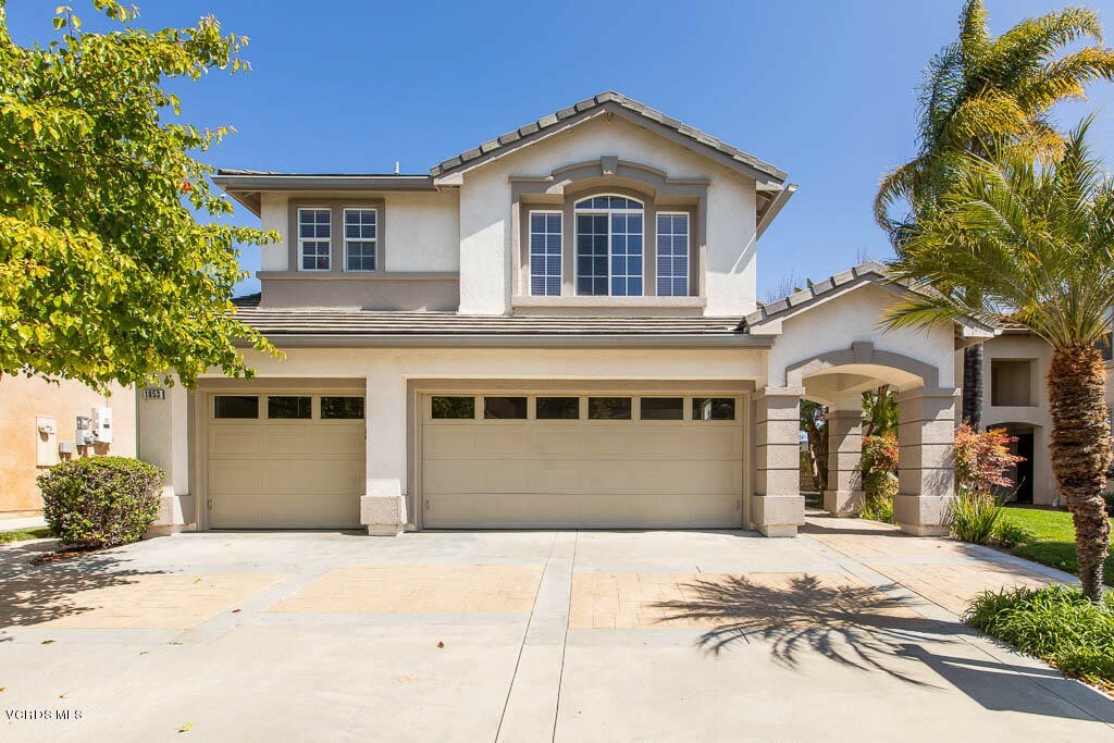 Property Photo:  1853 Brush Oak Court  CA 91320 