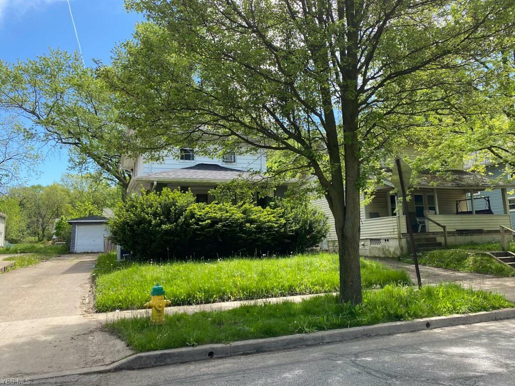 Property Photo: 653 Inman Street OH 44306