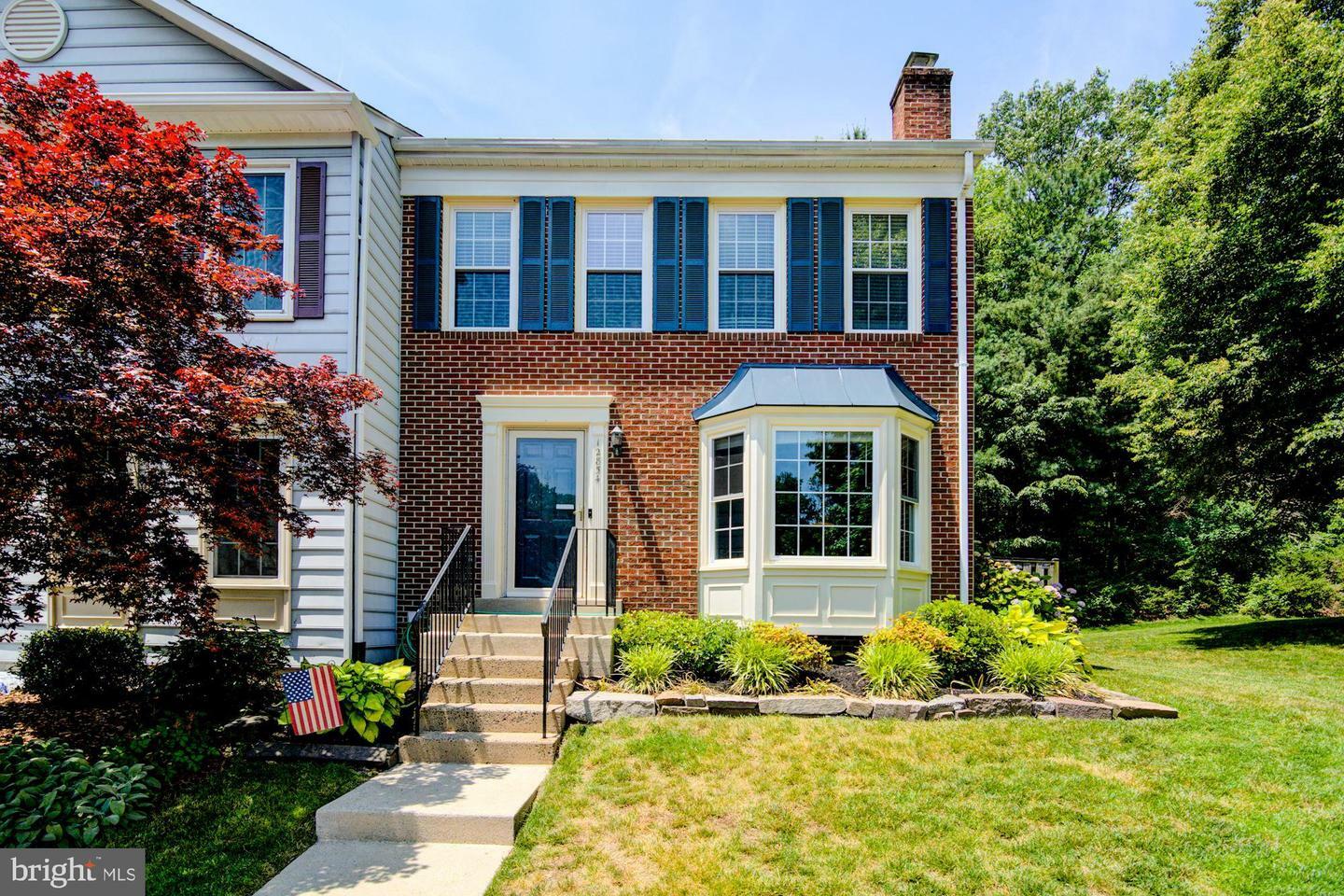 Property Photo: 12854 Misty Lane VA 22192