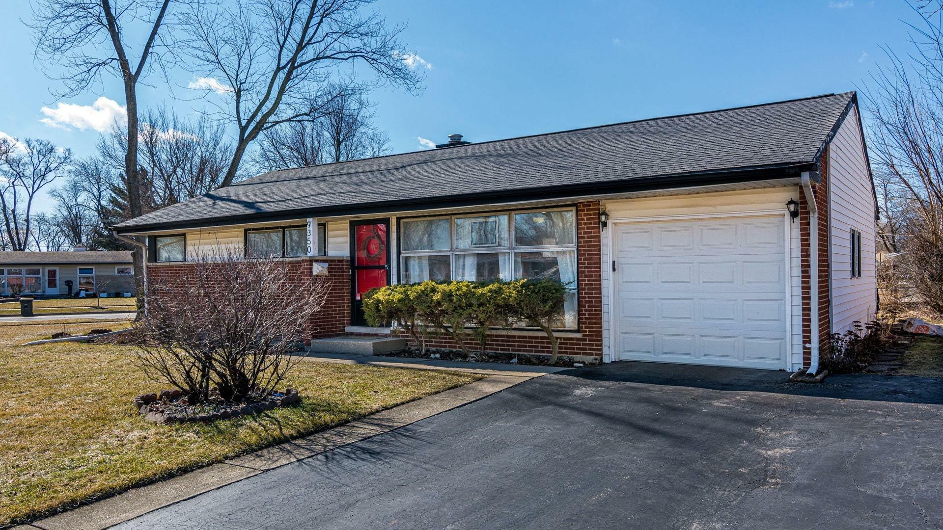 Property Photo:  9350 Oketo Avenue  IL 60053 