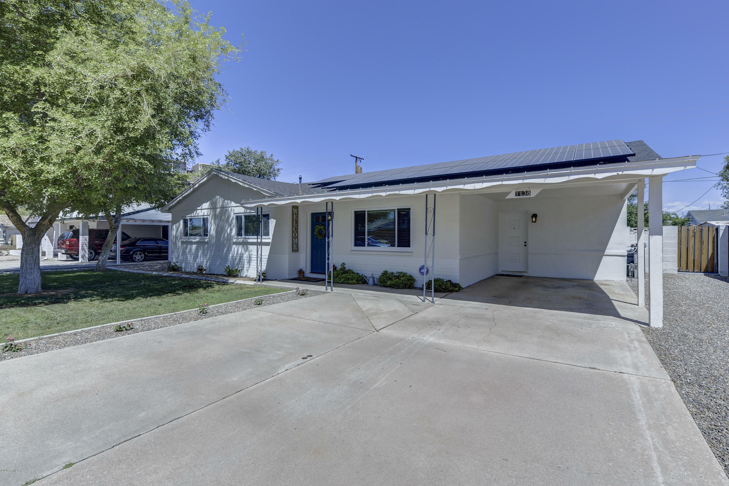 Property Photo:  1138 E El Caminito Drive  AZ 85020 