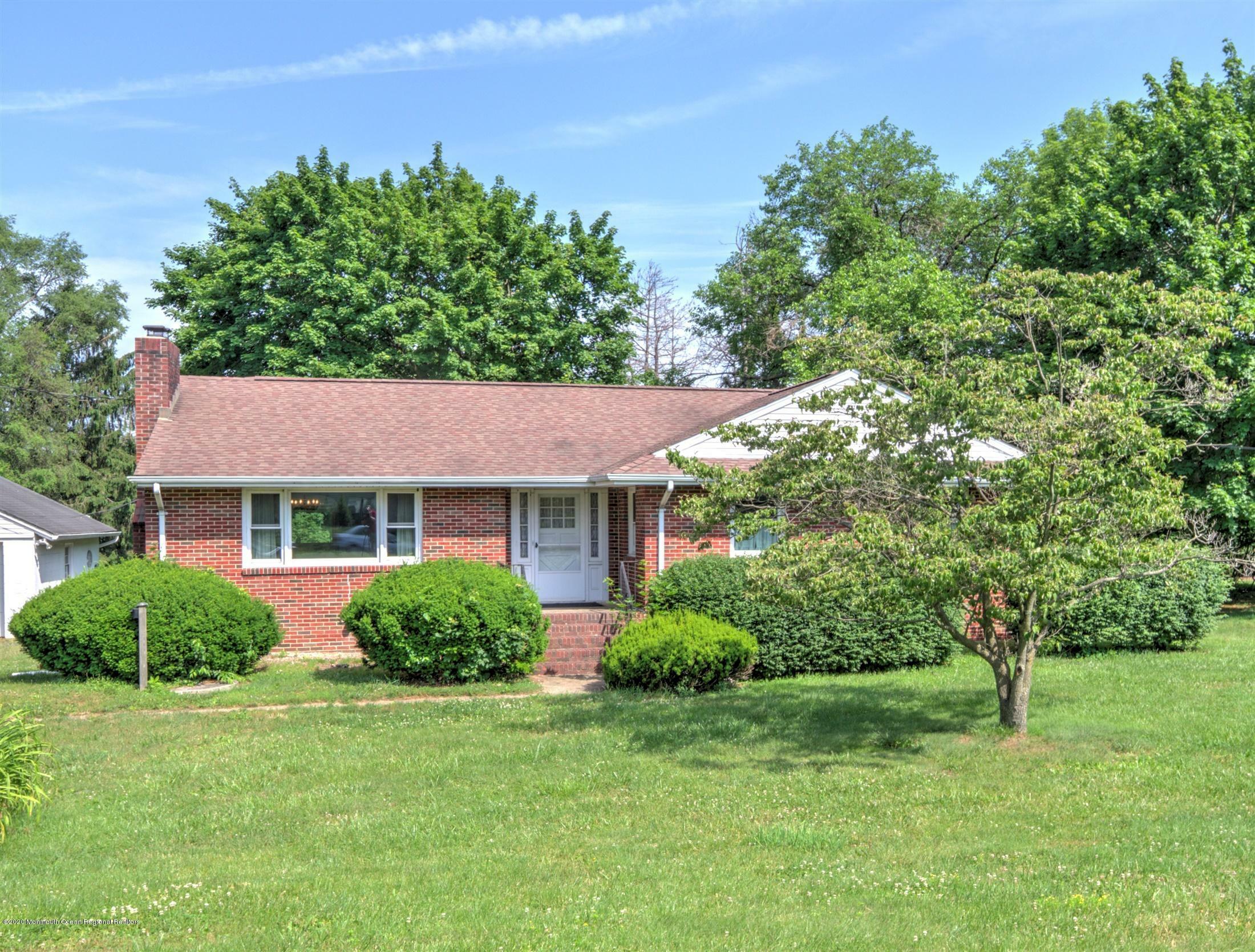 Property Photo:  288 Union Valley Half Acre Road  NJ 08831 