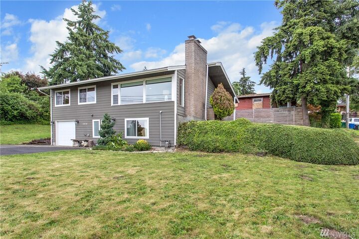 Property Photo:  6018  23rd Avenue S  WA 98108 