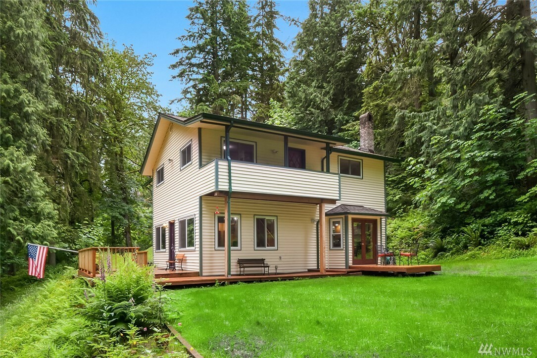 Property Photo:  29212 SE Issaquah Fall City Rd  WA 98024 