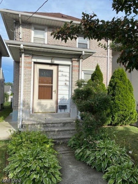 Property Photo:  324 Stephens St  NJ 07109 