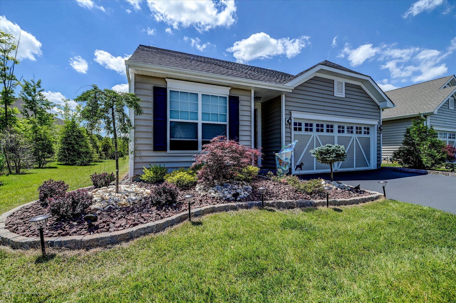Property Photo:  32 Harvest Ridge Road  NJ 07731 