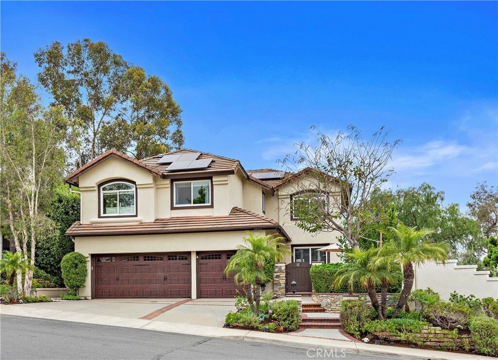 Property Photo:  19111 Willow Brook Lane  CA 92679 