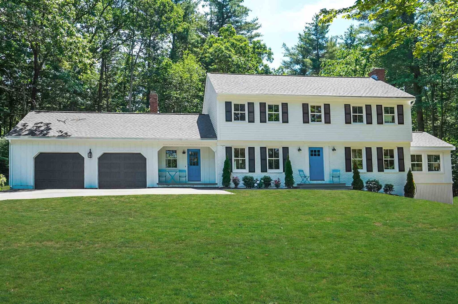 Property Photo:  31 Shaw Drive  NH 03110 