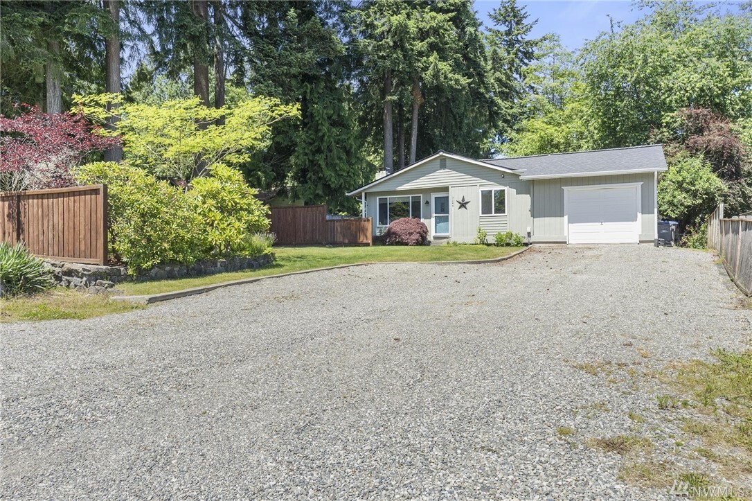 Property Photo: 7245 E Harrison WA 98366