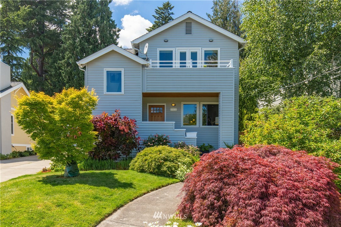 Property Photo:  4719 54th Avenue S  WA 98118 