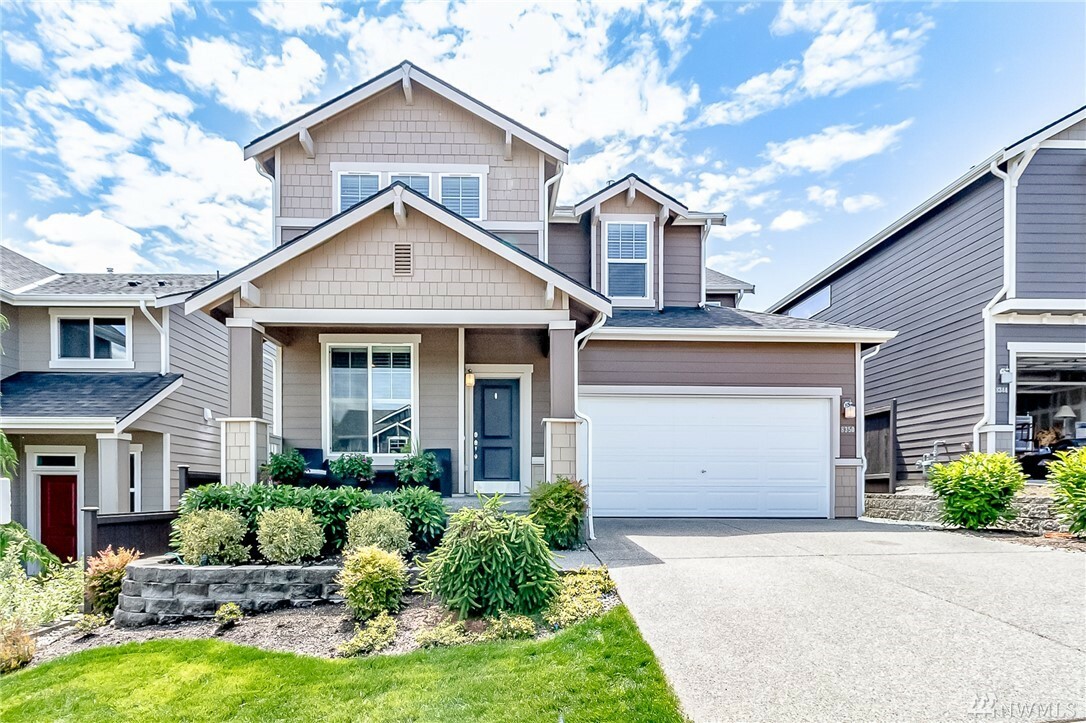 Property Photo: 8350 74th Place NE WA 98270