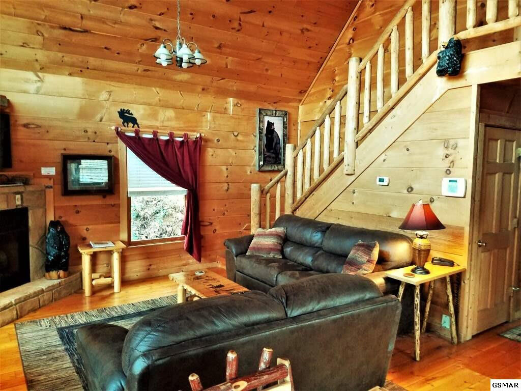 Property Photo:  2475 View Drive  TN 37876 