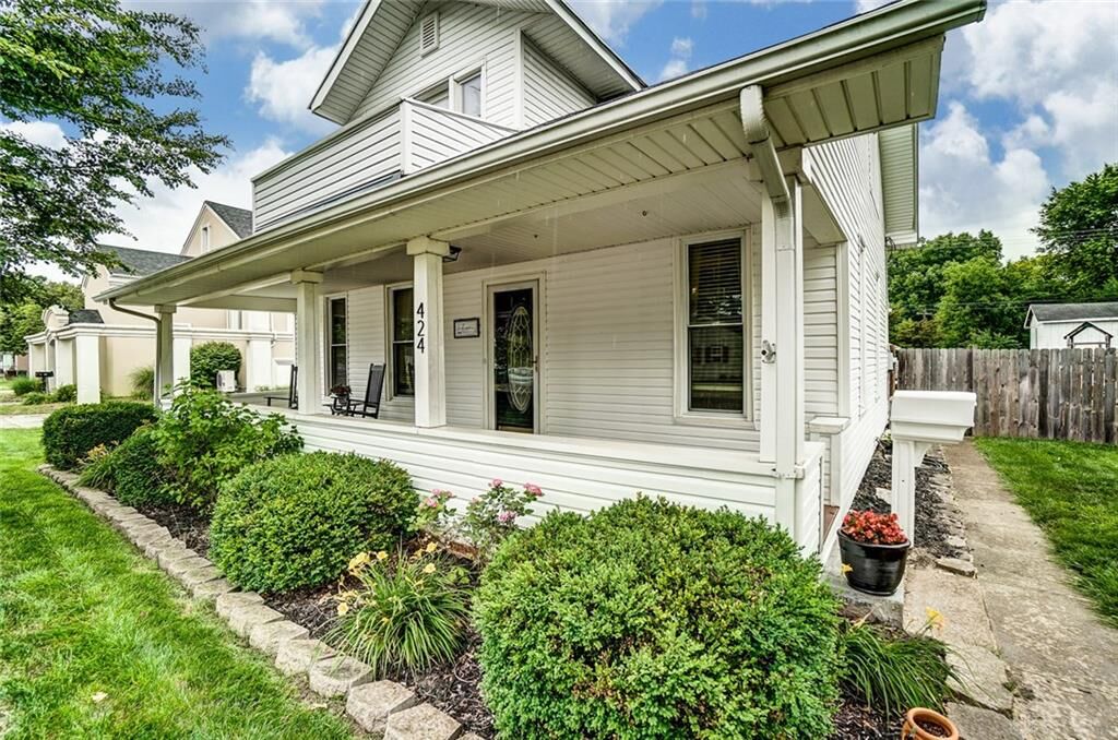 Property Photo: 424 W Market Street OH 45327