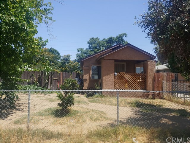 Property Photo:  2324 Kentucky Street  CA 93306 