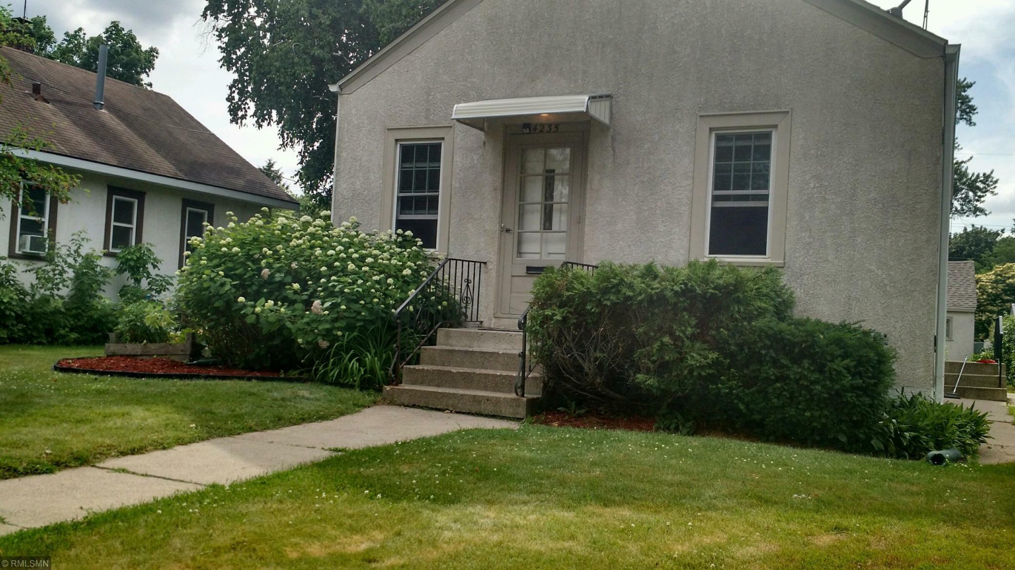 Property Photo:  4235 Upton Avenue N  MN 55412 