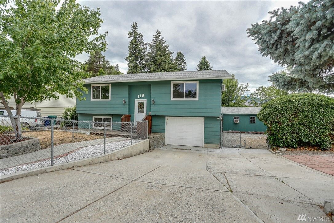 Property Photo:  118  Ridgemont Drive  WA 98802 