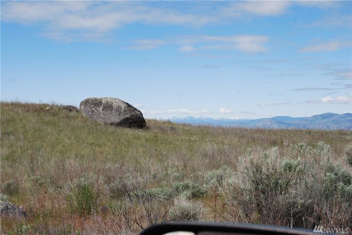 Property Photo: 3 Nna Hwy 155 WA 98841