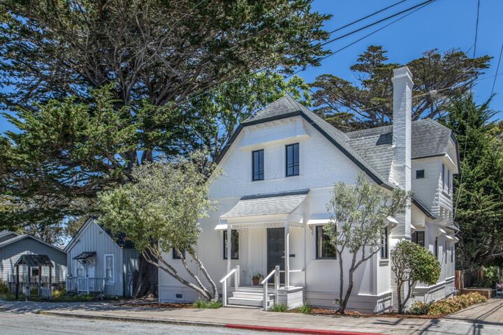 125 14th Street  Pacific Grove CA 93950 photo