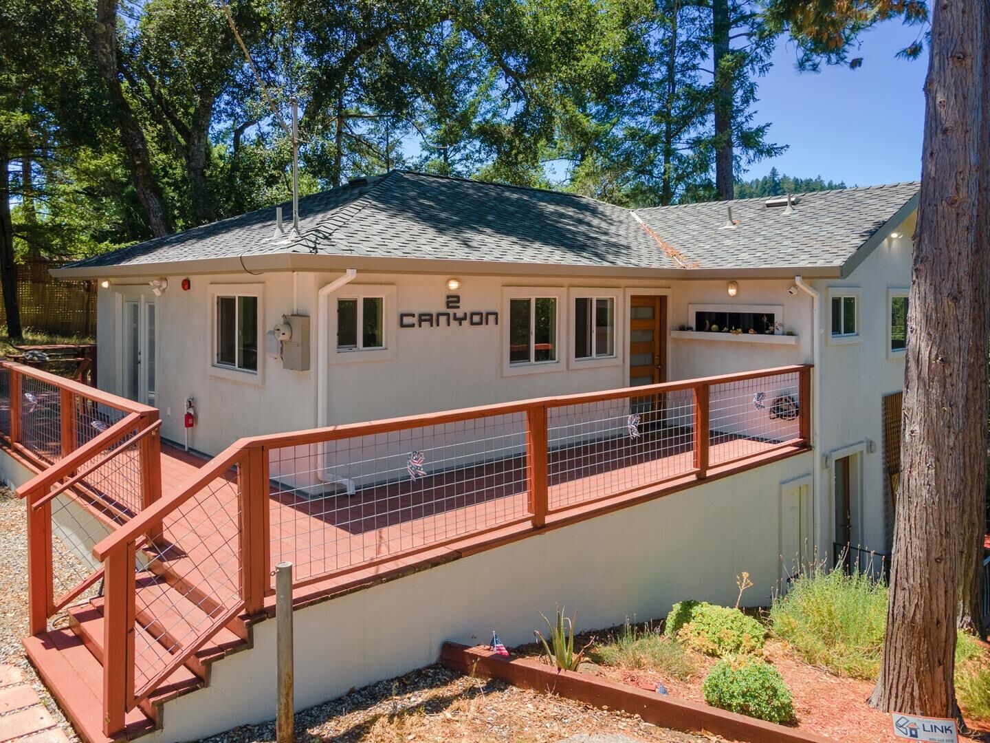 Property Photo:  2 Canyon Road  CA 95018 