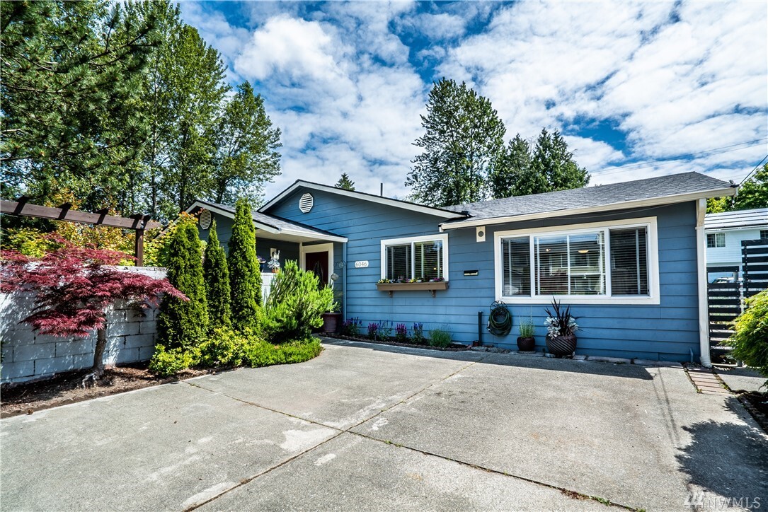 Property Photo: 6046 17th Ave SW WA 98106
