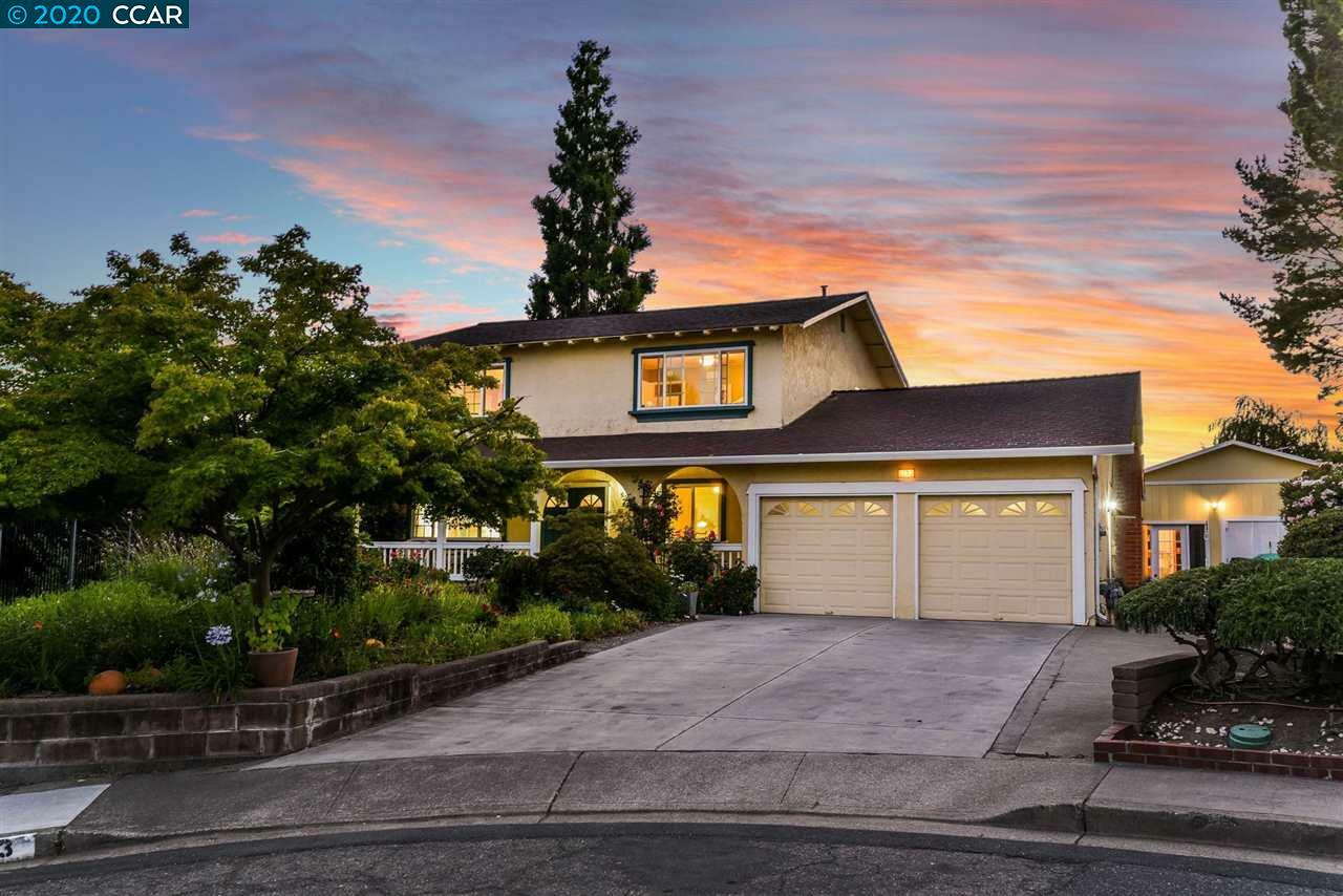 Property Photo: 13 Windhaven Ct CA 94523