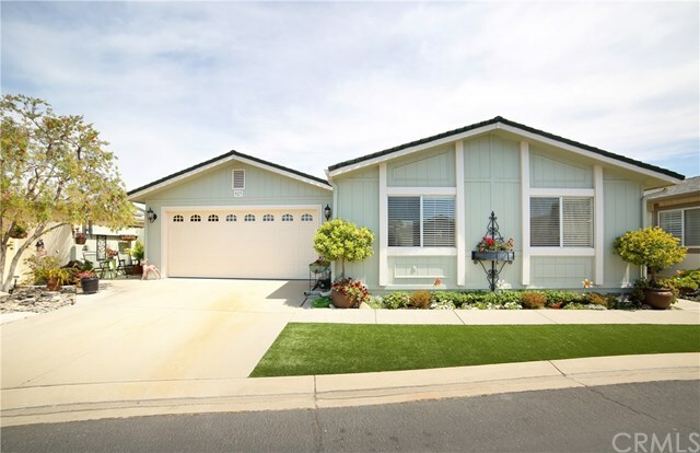 Property Photo:  923 Vista Del Sol  CA 93458 