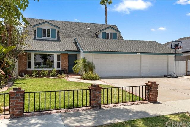 Property Photo:  285 N Mohler Drive  CA 92808 