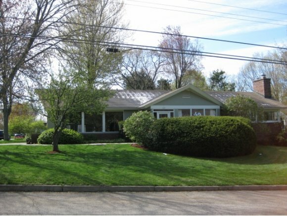 Property Photo:  169 Prospect Prk  VT 05401 